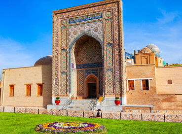 İzmir Çıkışlı İpek Yolu`nun İncileri Özbekistan-Kazakistan
