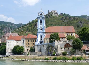 İzmir Çıkışlı Sonbahar'da Muhteşem Tuna Nehri (Charter)