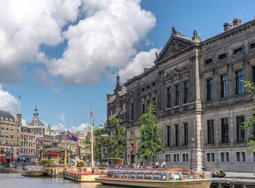 Amsterdam, Brüksel ve Paris Turu