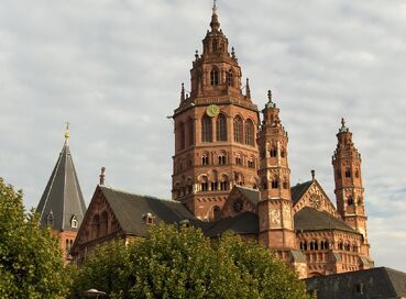  Ren Nehri’nde Noel Pazarları (Sakin Tur)