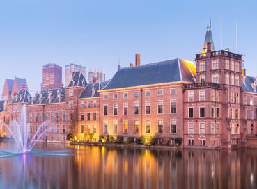 Antalya Çıkışlı Bayram ve Ara Tatile Özel Ekspres Benelüks & Almanya & Fransa Turu