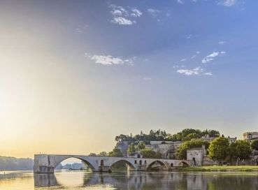 Rhone Nehri’nde Güney Fransa, Provence ve İsviçre S&C (Tüm Turlar Dahil) (3) (Nice Konaklamalı)