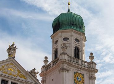 İzmir’den Direkt Sefer ile Tuna Nehri'nde Avusturya, Çekya, Slovakya ve Almanya (Gemide Her Şey Dahil) (Sakin Tur)