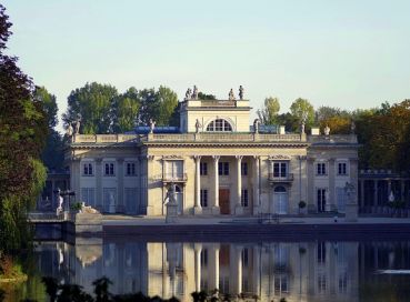 İzmir Çıkışlı Uçaklı Orta Avrupa Yıldızları: Polonya, Almanya ve Çekya
