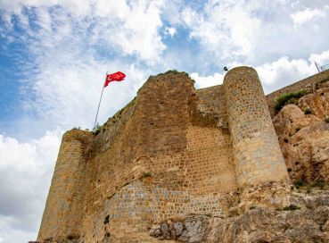 Fırat’ın İzinde: Kemaliye’den Tunceli’ye Tarih ve Doğa Yolculuğu