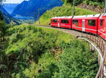 İzmir'den Direkt Sefer İle Alpler’de Bernina Express Keyfi ile  Masalsı Noel Pazarları Turu