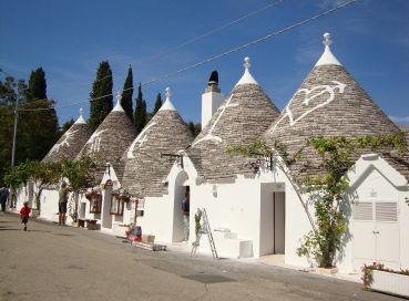 Antalya Çıkışlı Güney İtalya Amalfi & Positano & Puglia & Pompei Turu