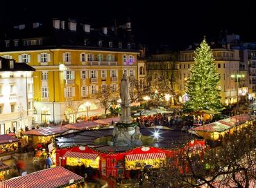 İzmir`den Direkt Sefer İle İtalya`nın & Dolomitler`in Masalsı Noel Pazarları Turu