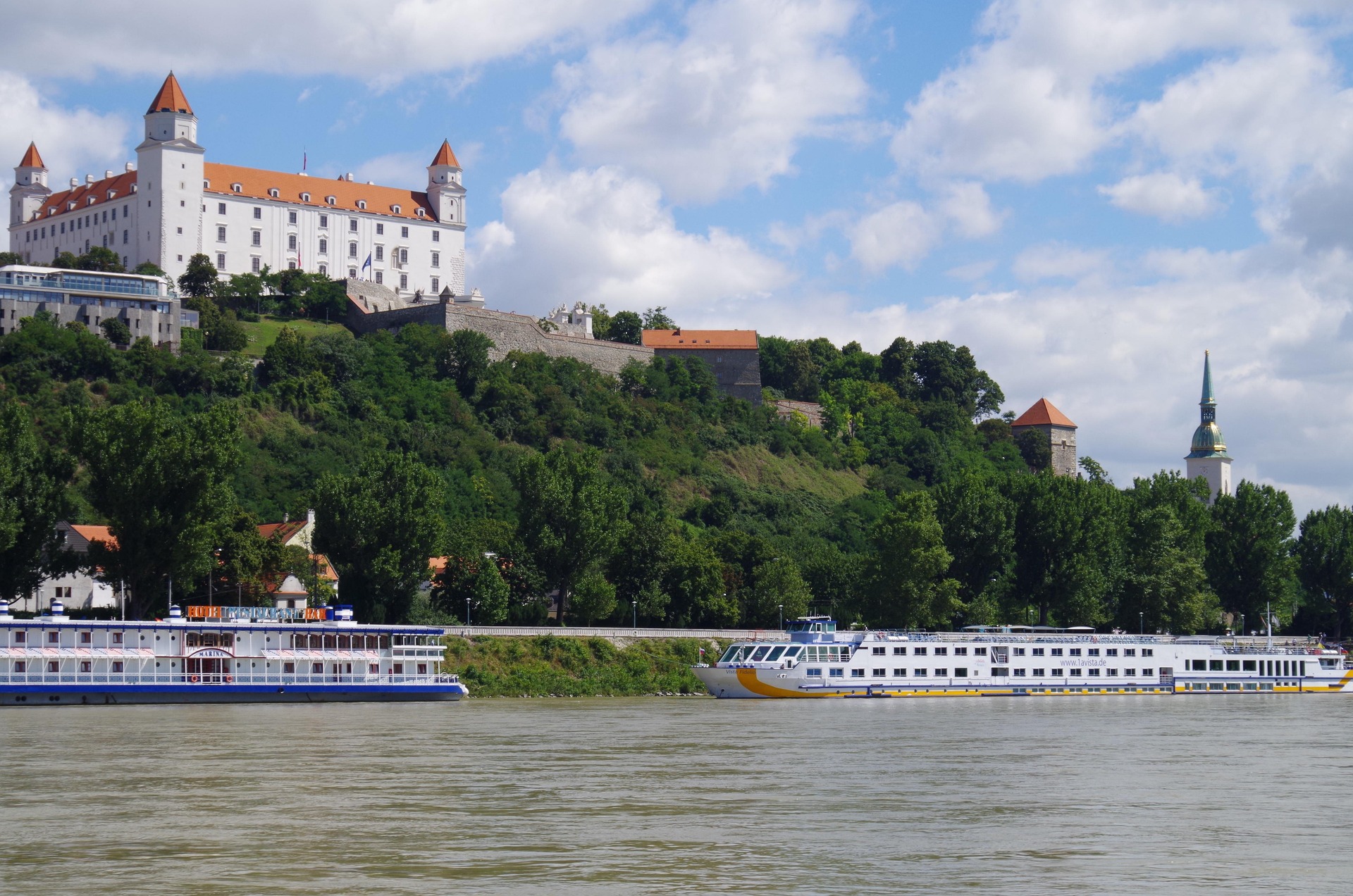  Sonbaharda Muhteşem Tuna Nehri- Macaristan- Slovakya- Avusturya- Salzburg (Tüm Turlar Dahil) (2)