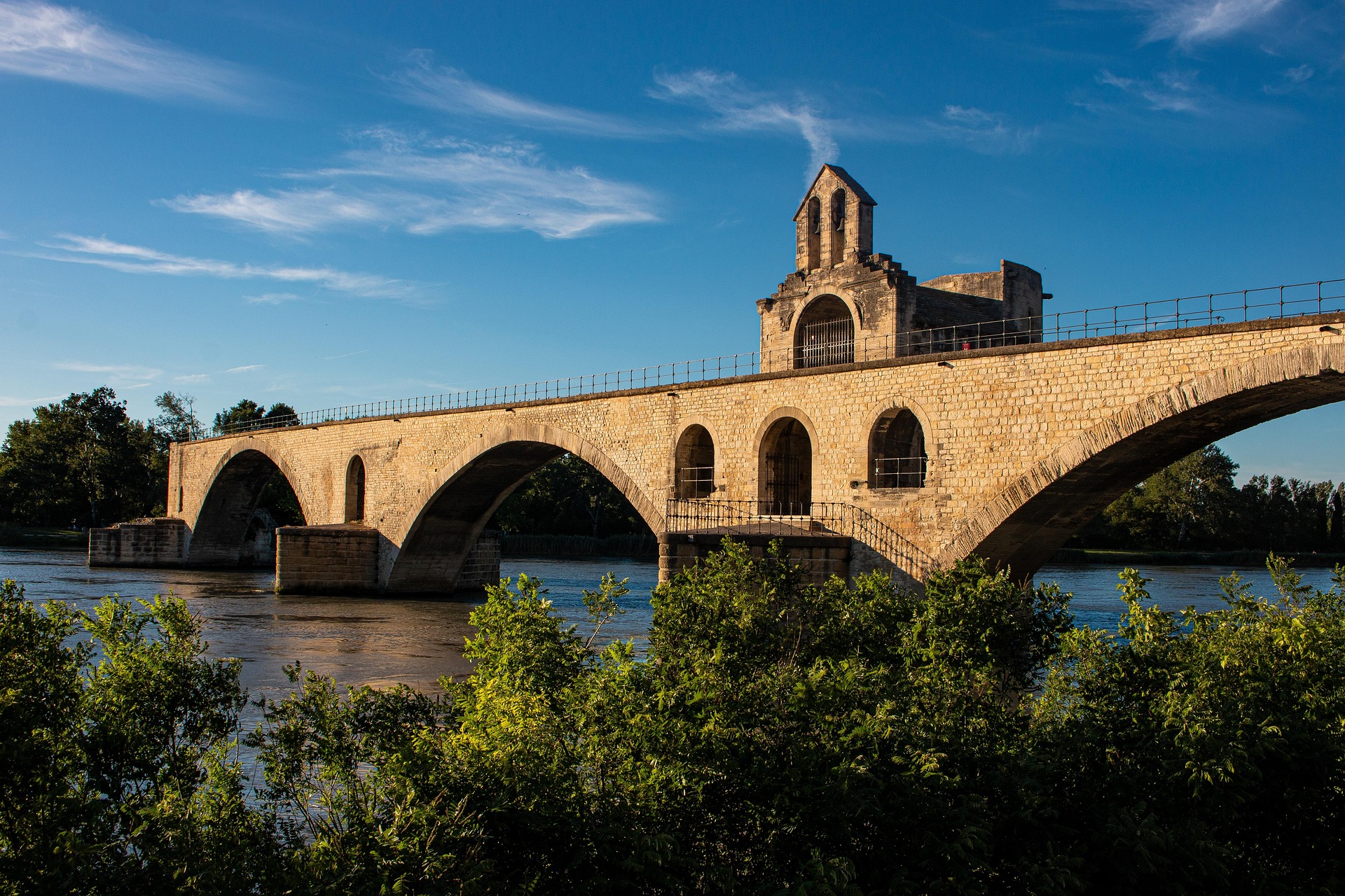 Rhone Nehri & Güney Fransa & Provence Turu (Ultra HD) (V) 