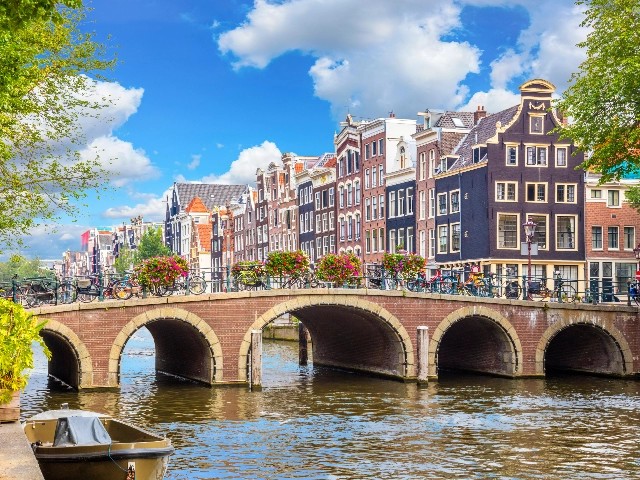 Ren Nehri’nde Almanya & Hollanda Turu (Ultra Her Şey Dahil) (V)