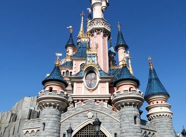 İzmir Çıkışlı Kültür ve Eğlence Paris & Disneyland Turu