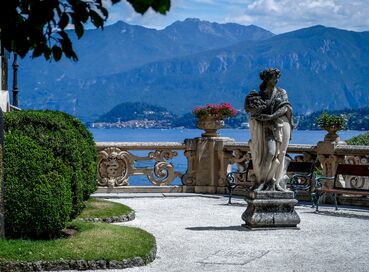 İzmir Çıkışlı Romantik ve Masalsı Kentler`in İzinde Alpler Turu