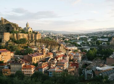 İzmir Çıkışlı Tiflis & Kaheti Aşıklar Şehri ve Bağ Bozumu Turu
