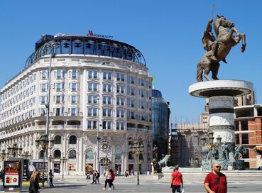İzmir Çıkışlı Uçakla Vizesiz Büyük Balkan Turu (Sezona Özel)