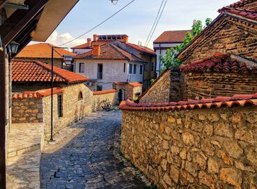 İzmir Çıkışlı Uçakla Vizesiz Büyük Balkan Turu (Sezona Özel)