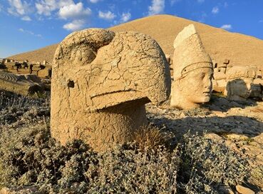 İzmir Çıkışlı Zamanın Tanığı: Gaziantep, Şanlıurfa & Nemrut`ta Tarih Yolculuğu
