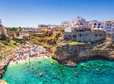 İzmir Çıkışlı Güney İtalya Amalfi Kıyıları & Puglia & Capri Adası Turu