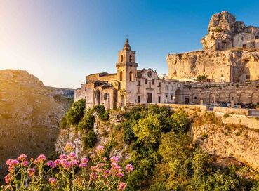 İzmir Çıkışlı Güney İtalya Amalfi Kıyıları & Puglia & Capri Adası Turu